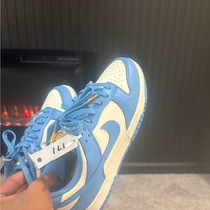 Nike Blue and White Women's Sneakers